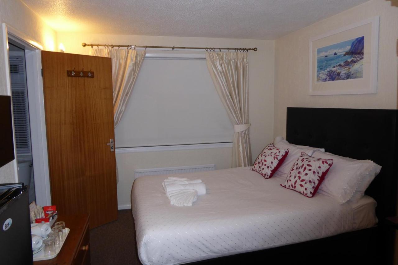 Capri Guest House ทอร์คิ ภายนอก รูปภาพ