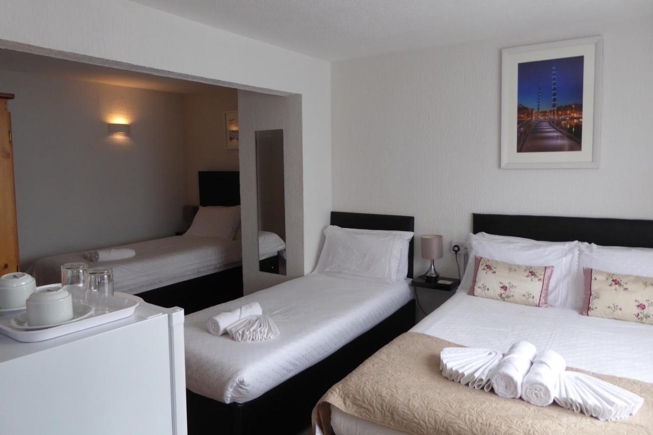 Capri Guest House ทอร์คิ ภายนอก รูปภาพ