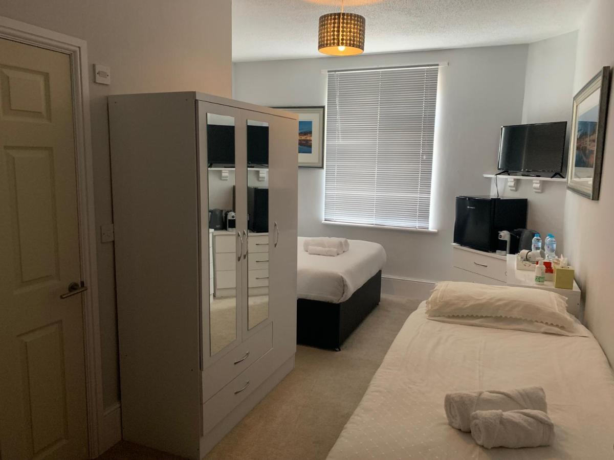 Capri Guest House ทอร์คิ ภายนอก รูปภาพ